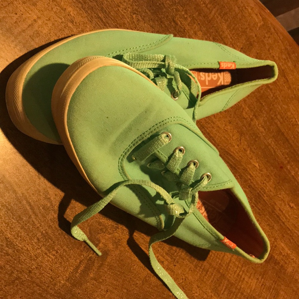 keds - Picture 2 of 4